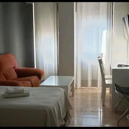 Apartamento Triana, 5 Mins Centro セビリア エクステリア 写真